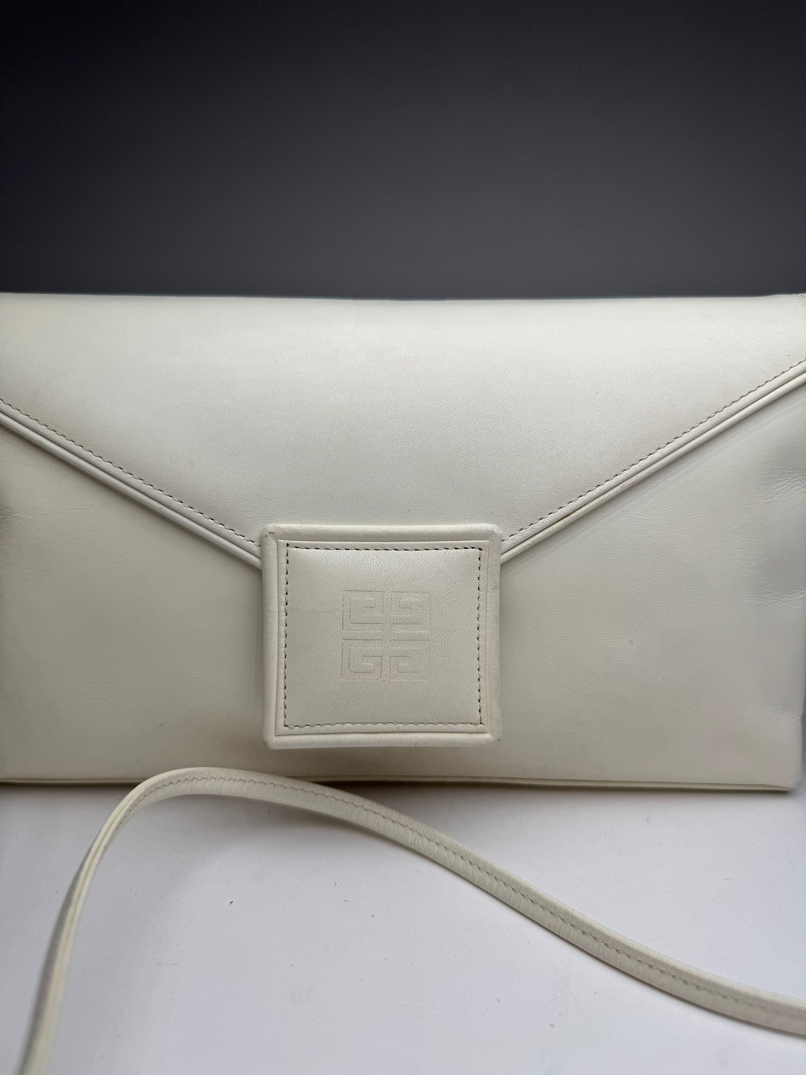 Givenchy Vintage 4G leather Bag White Size ONE SIZE - 5 Thumbnail