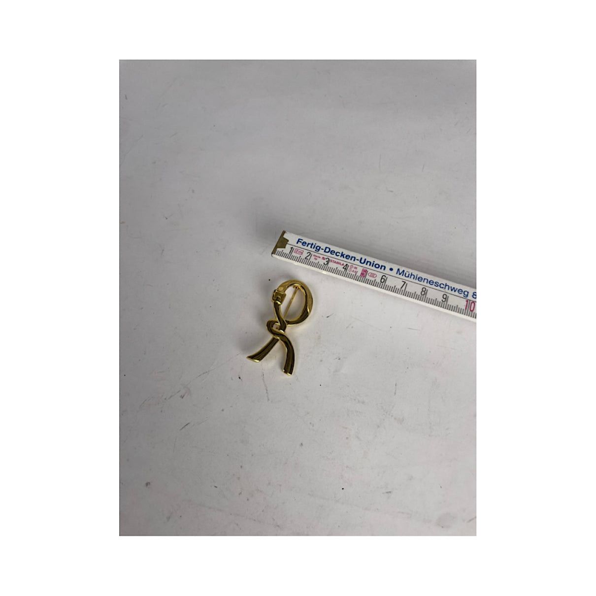 Roberta di Camerino Gold Metal Pendant Size ONE SIZE - 3 Thumbnail