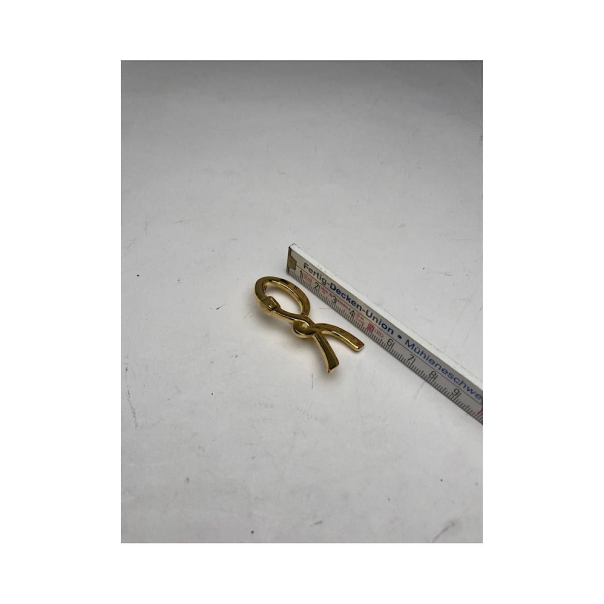 Roberta di Camerino Gold Metal Pendant Size ONE SIZE - 4 Thumbnail