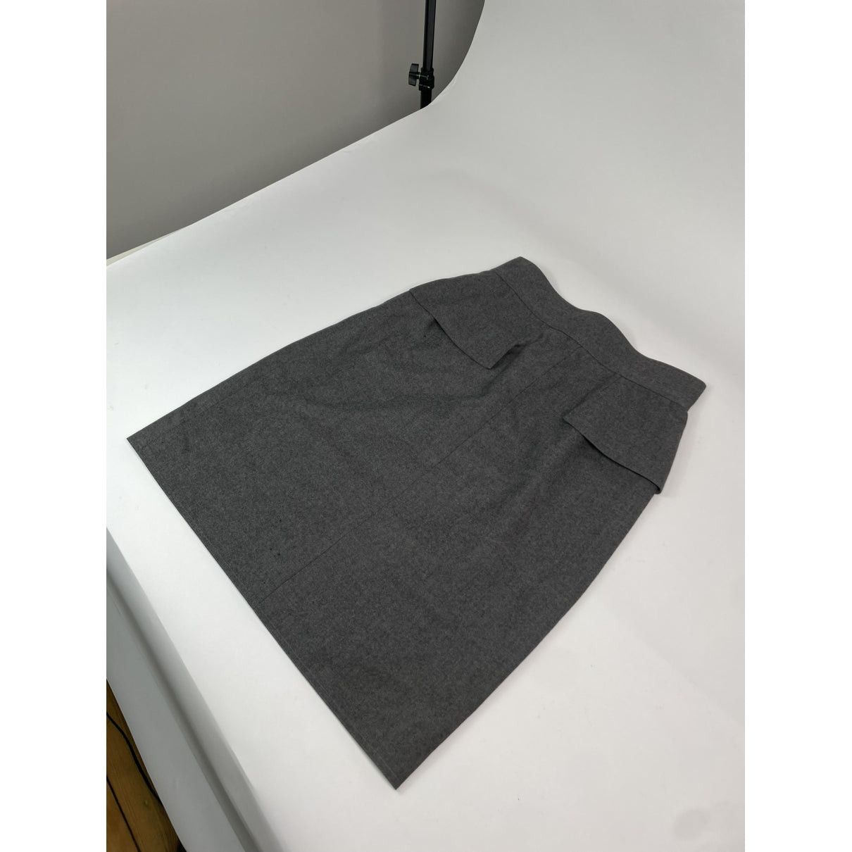 Chanel Grey Wool Skirt Size 24" / US 00 / IT 34 - 2 Thumbnail