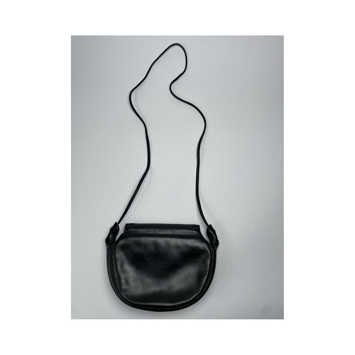 Givenchy Infinity Black Patent Leather Handbag Size ONE SIZE - 3 Thumbnail
