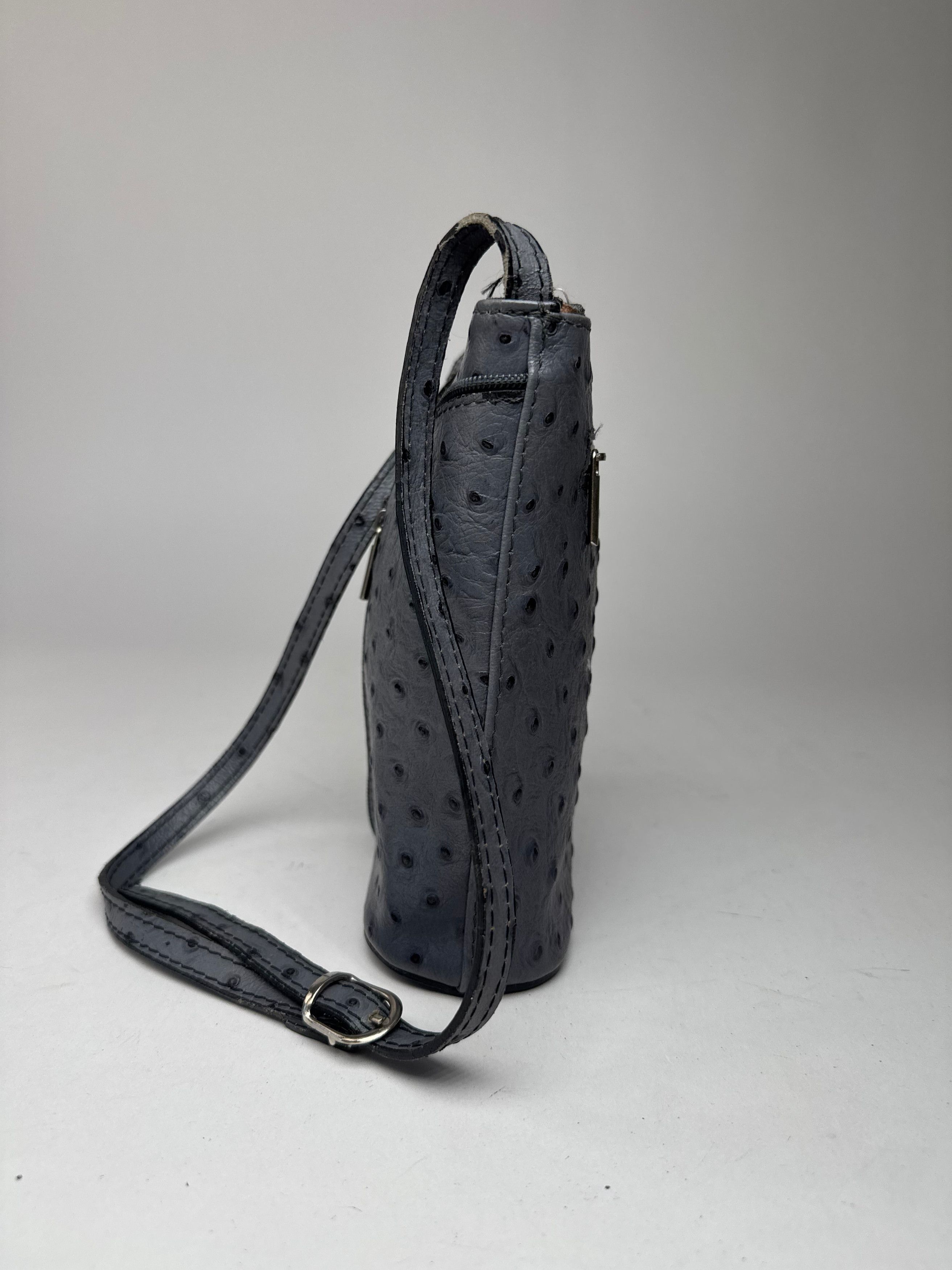 Genuine Leather Vintage Ostrich Leather shoulder Bag Grey Size ONE SIZE - 7 Thumbnail