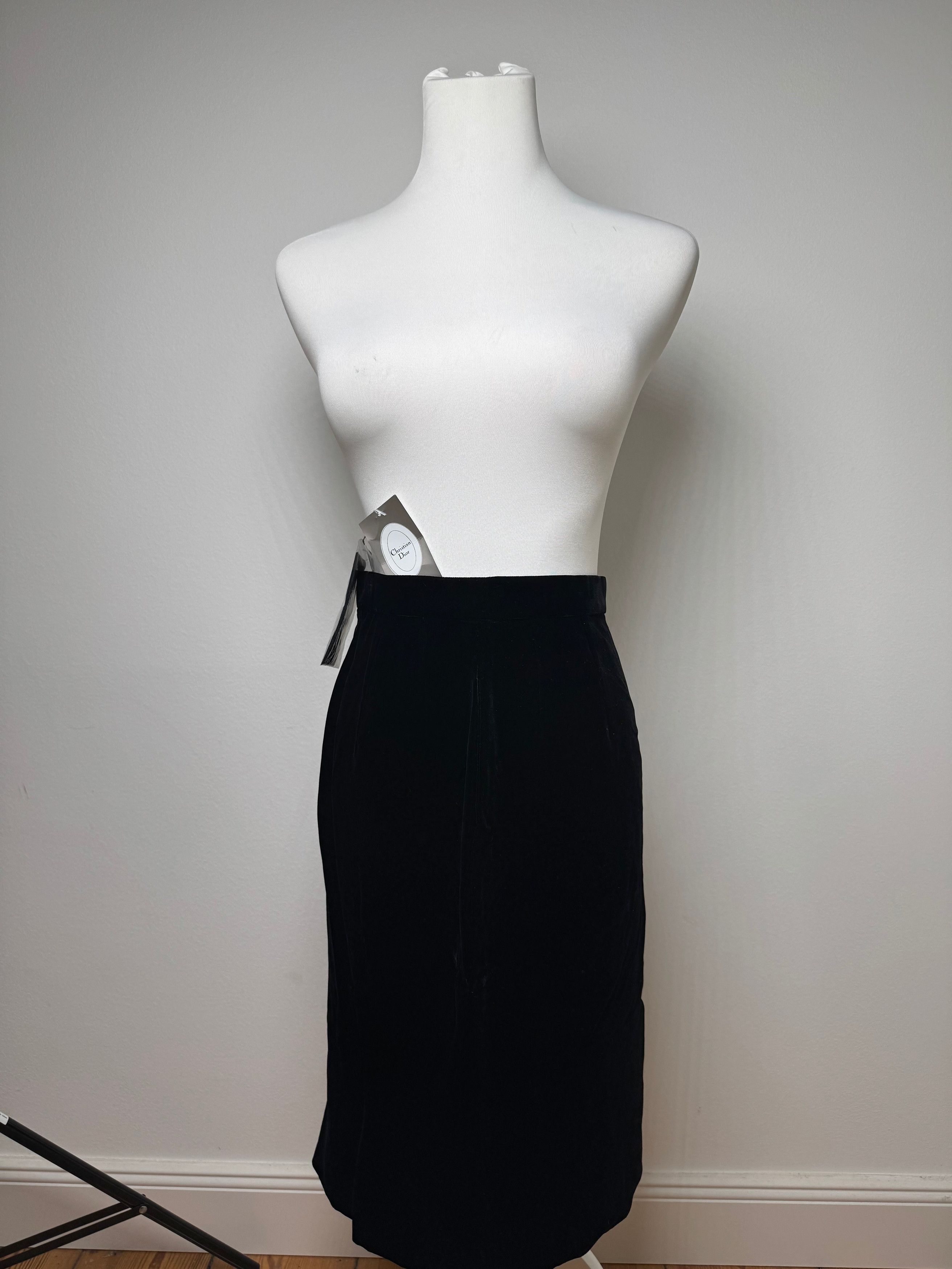 Dior Vintage velour Skirt black M Size 30" / US 8 / IT 44 - 13 Thumbnail
