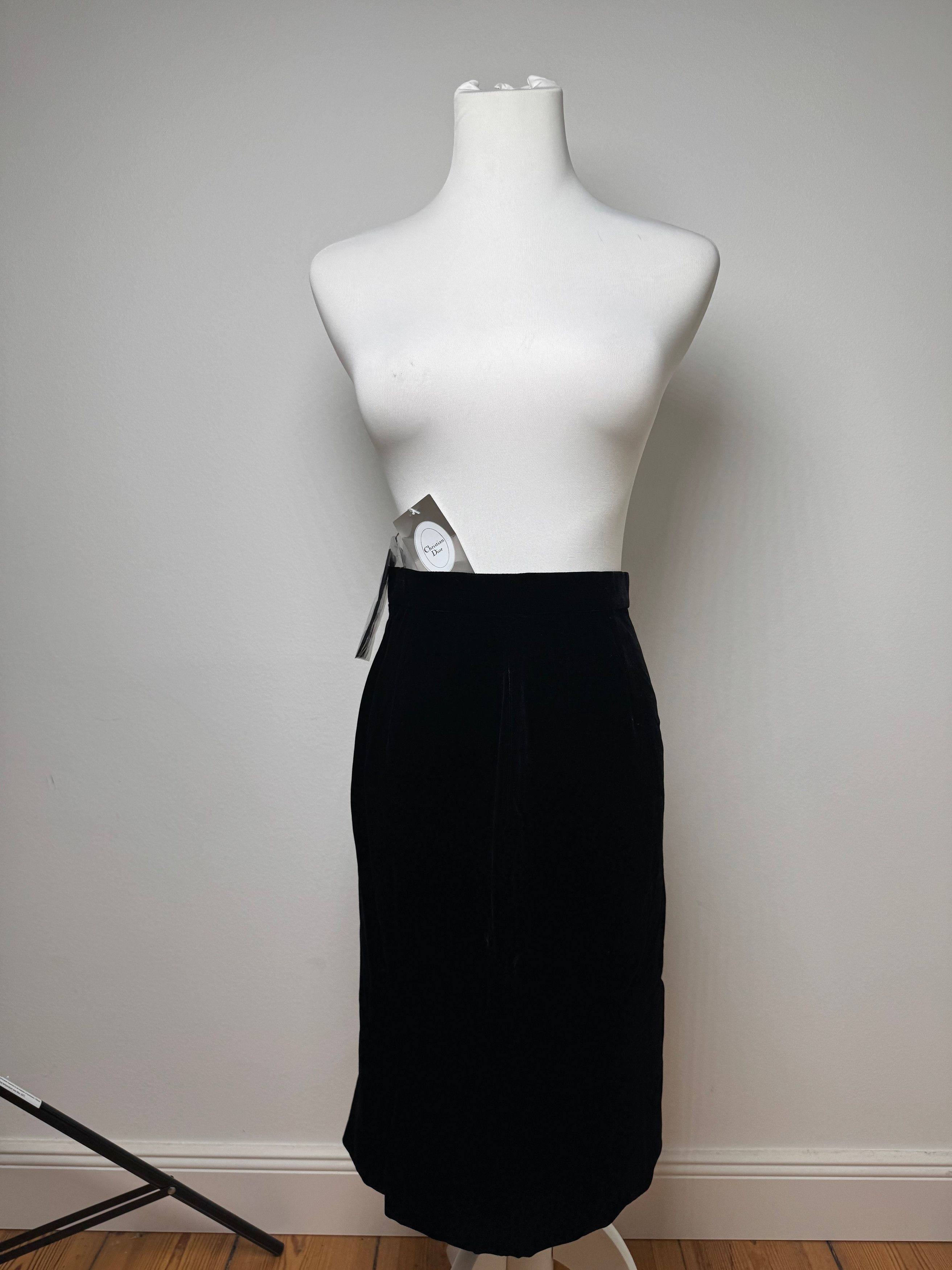Dior Vintage velour Skirt black M Size 30" / US 8 / IT 44 - 3 Thumbnail