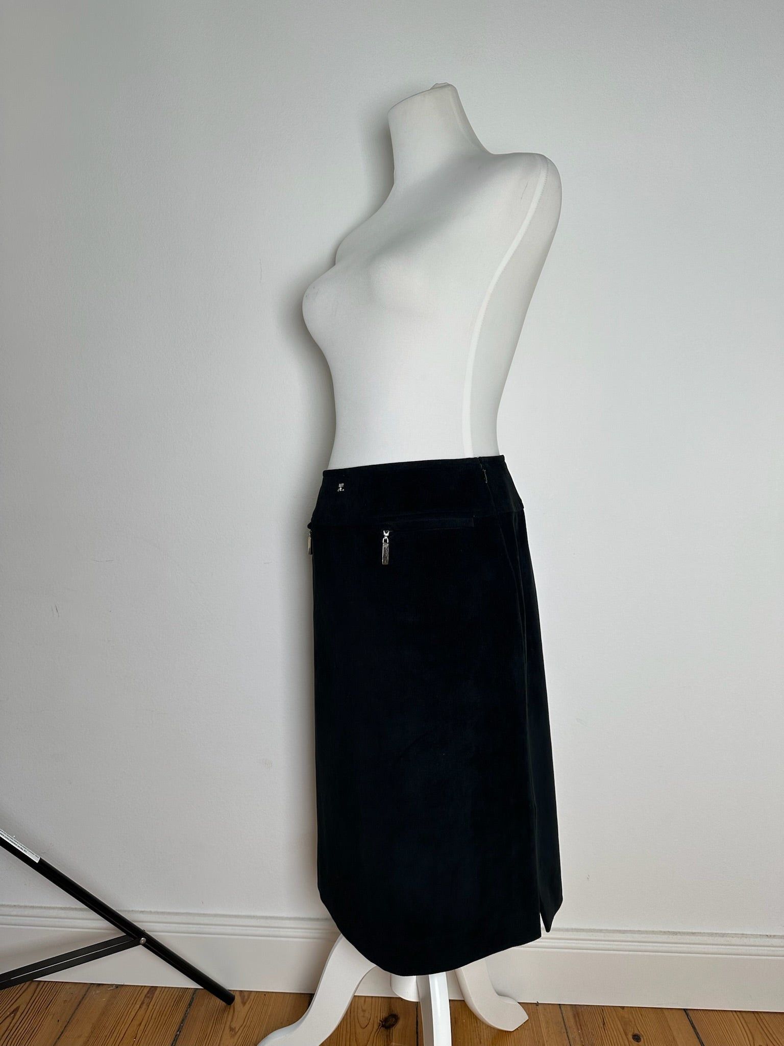 Courreges Vintage Skirt Black Size 30" / US 8 / IT 44 - 4 Thumbnail