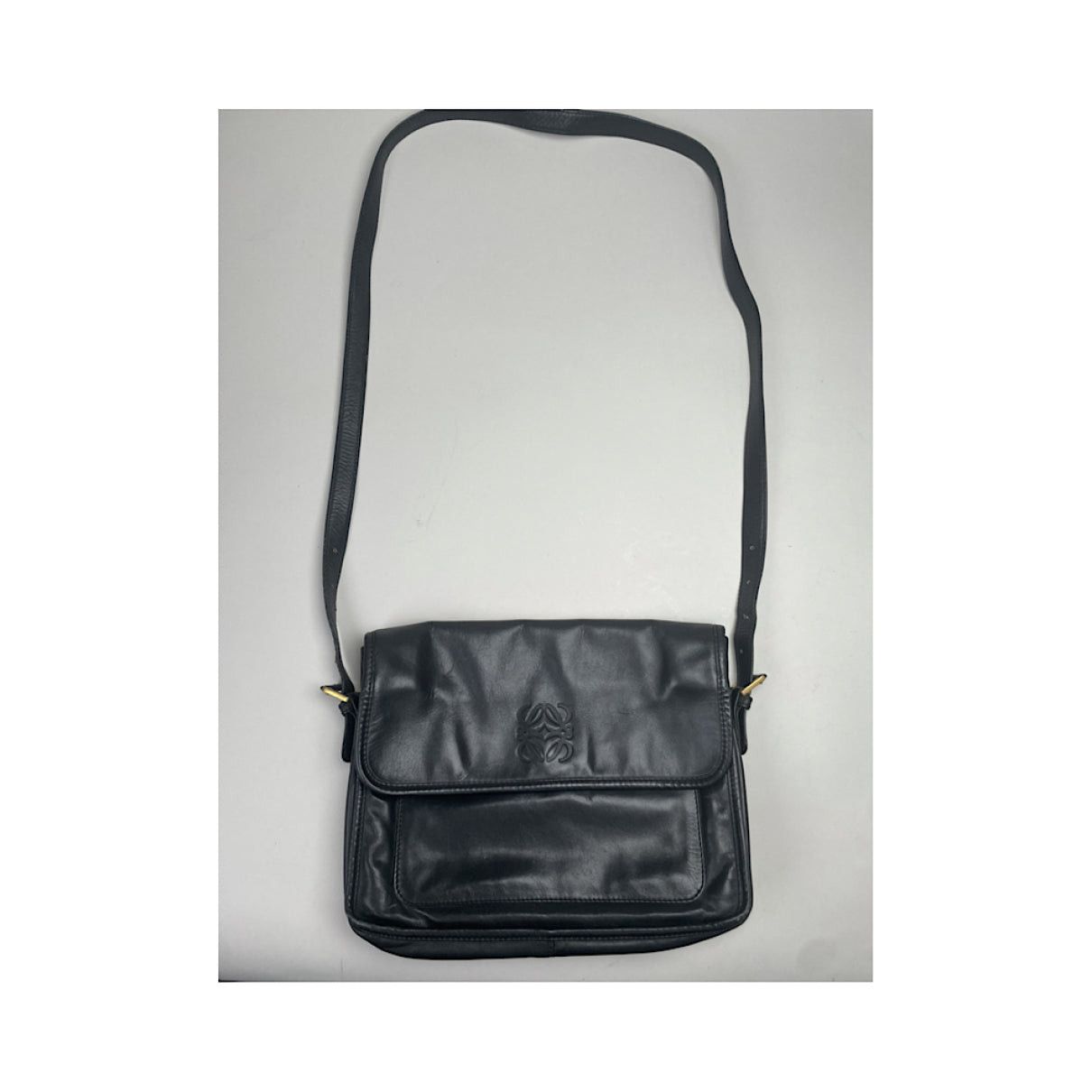Loewe Amazona Black Patent Leather Handbag Size ONE SIZE - 2 Thumbnail