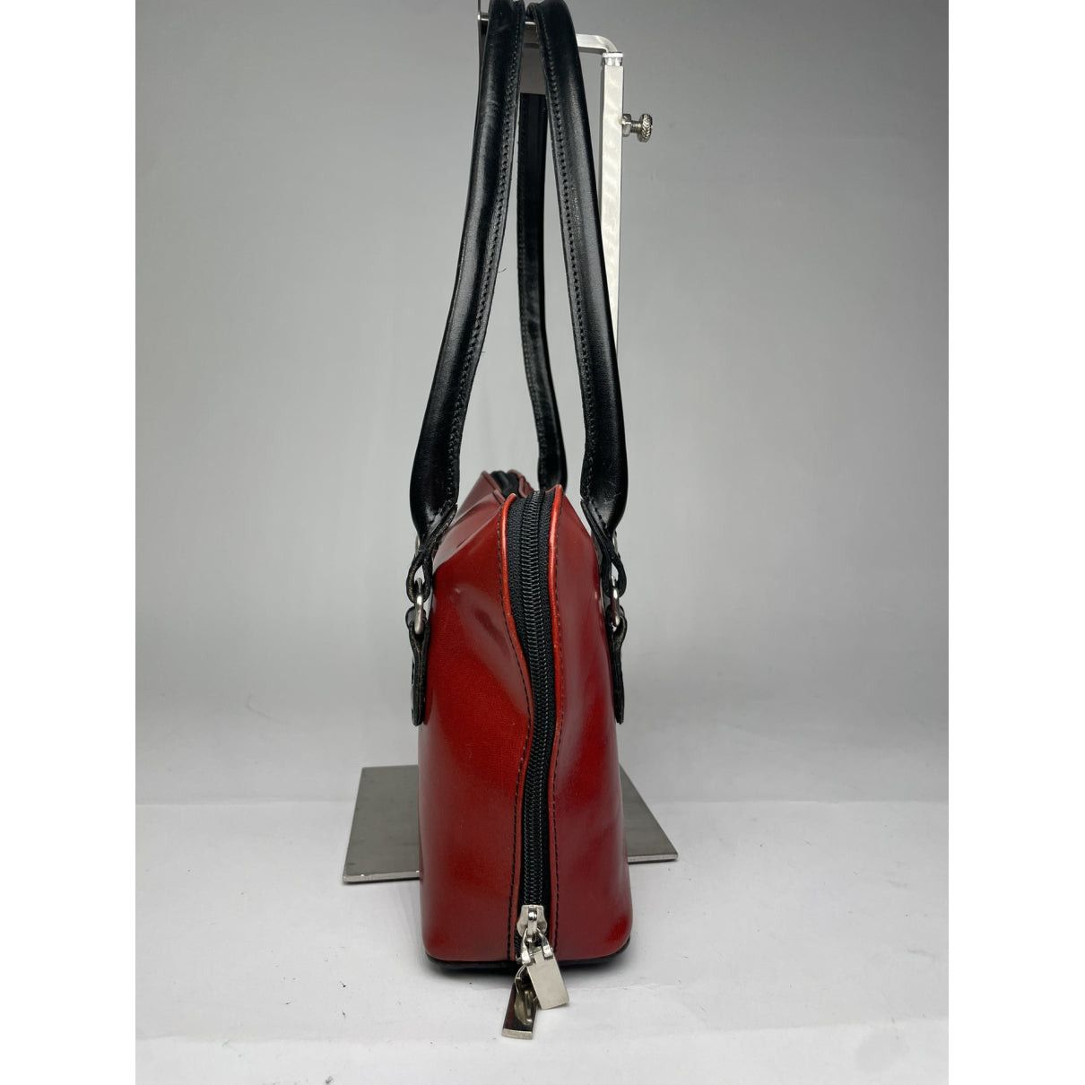 Other Florence. the label Red Patent Leather Handbag Size ONE SIZE - 3 Thumbnail
