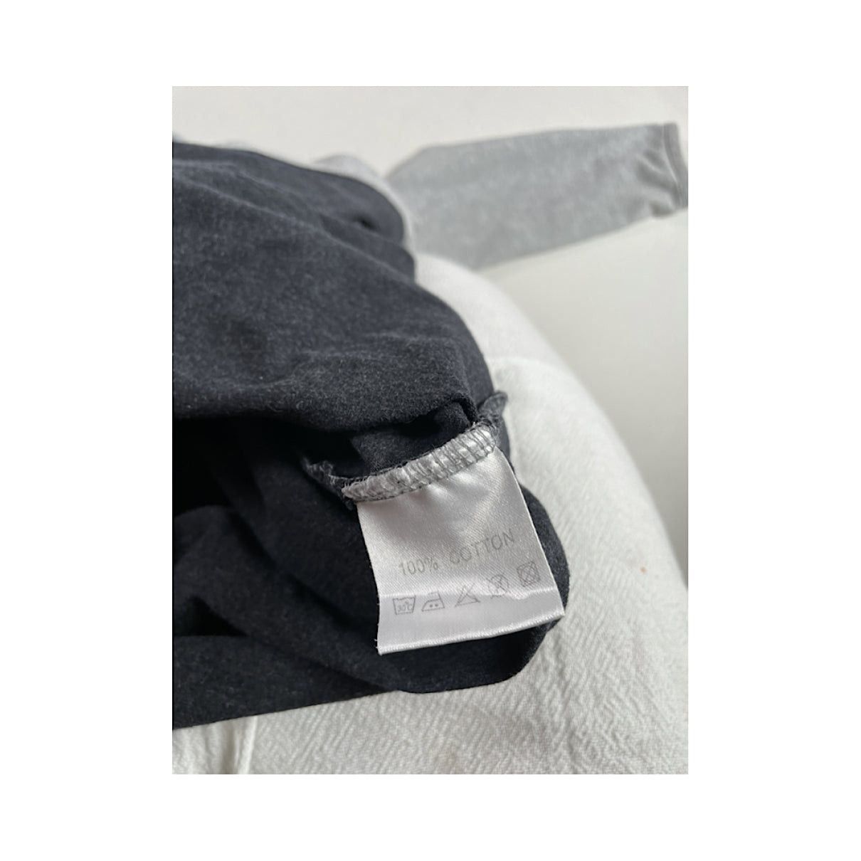 Yves Saint Laurent Black Cotton Knitwear & Sweatshirt Size M / US 6-8 / IT 42-44 - 2 Thumbnail