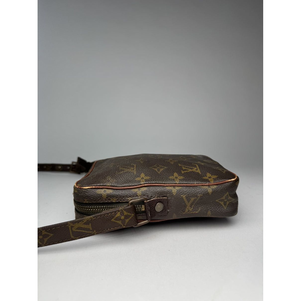 Louis Vuitton Dauphine Vintage Brown Leather Handbag Size ONE SIZE - 2 Thumbnail