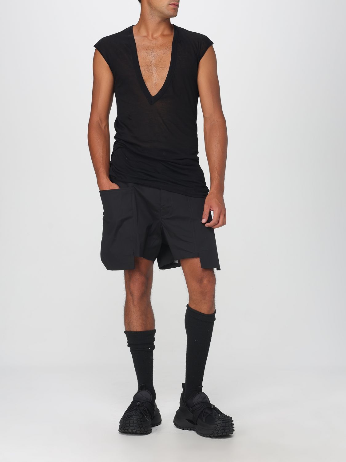 Rick Owens Rick Owens Short Men Black Size US 32 / EU 48 - 2 Thumbnail