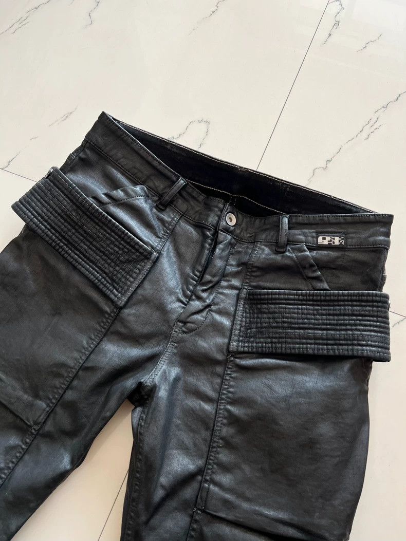 Rick Owens Drkshdw Rick Owens Drkshdw Waxed Cargo Pants - dmc Size US 30 / EU 46 - 3 Thumbnail