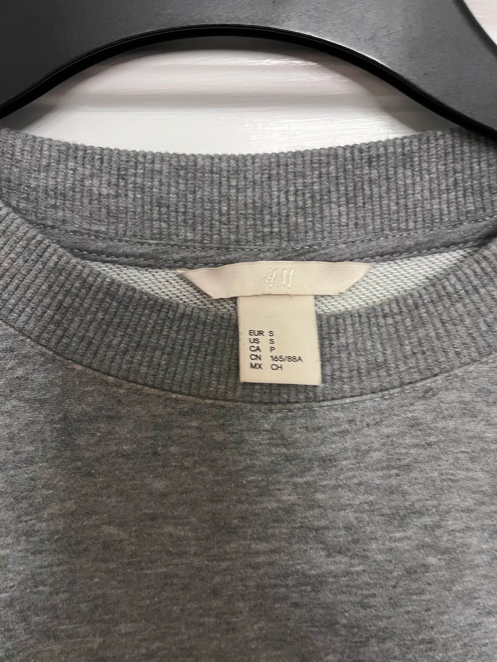 H&M H&M Sweatshirt Size XS / US 0-2 / IT 36-38 - 3 Thumbnail