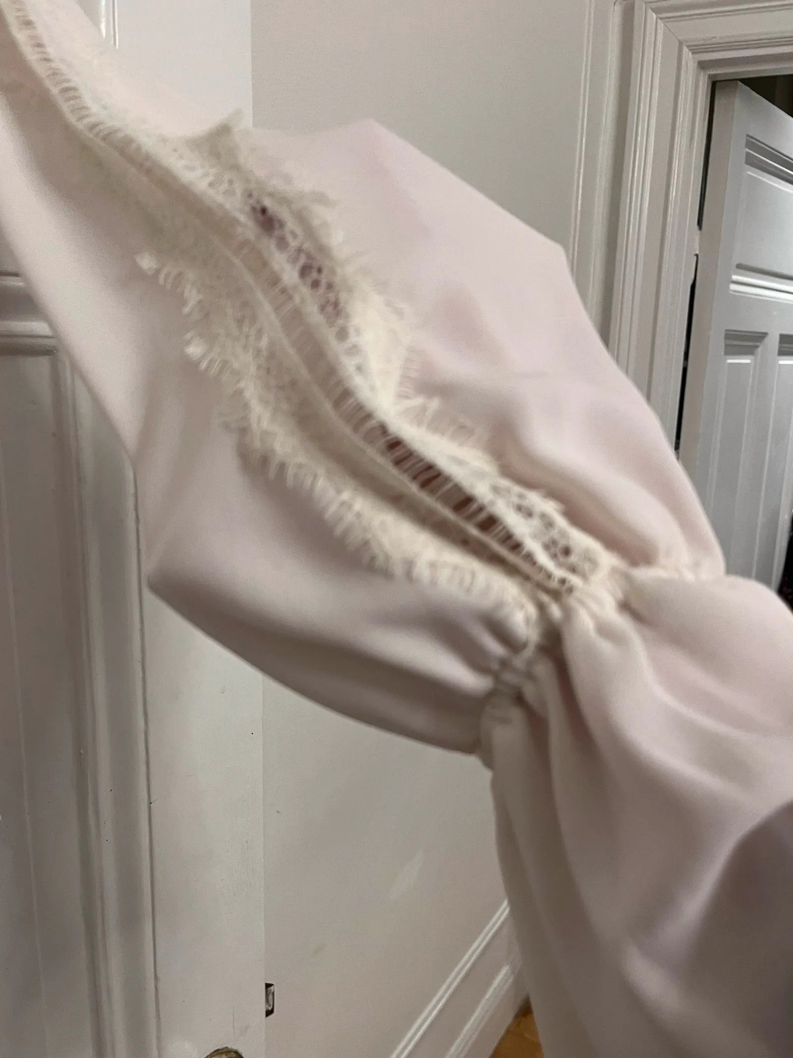H&M H&M Blouse Size XS / US 0-2 / IT 36-38 - 3 Thumbnail