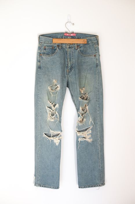 Comme des Garcons Distressed Light Wash Jeans Size US 30 / EU 46 - 1 Preview