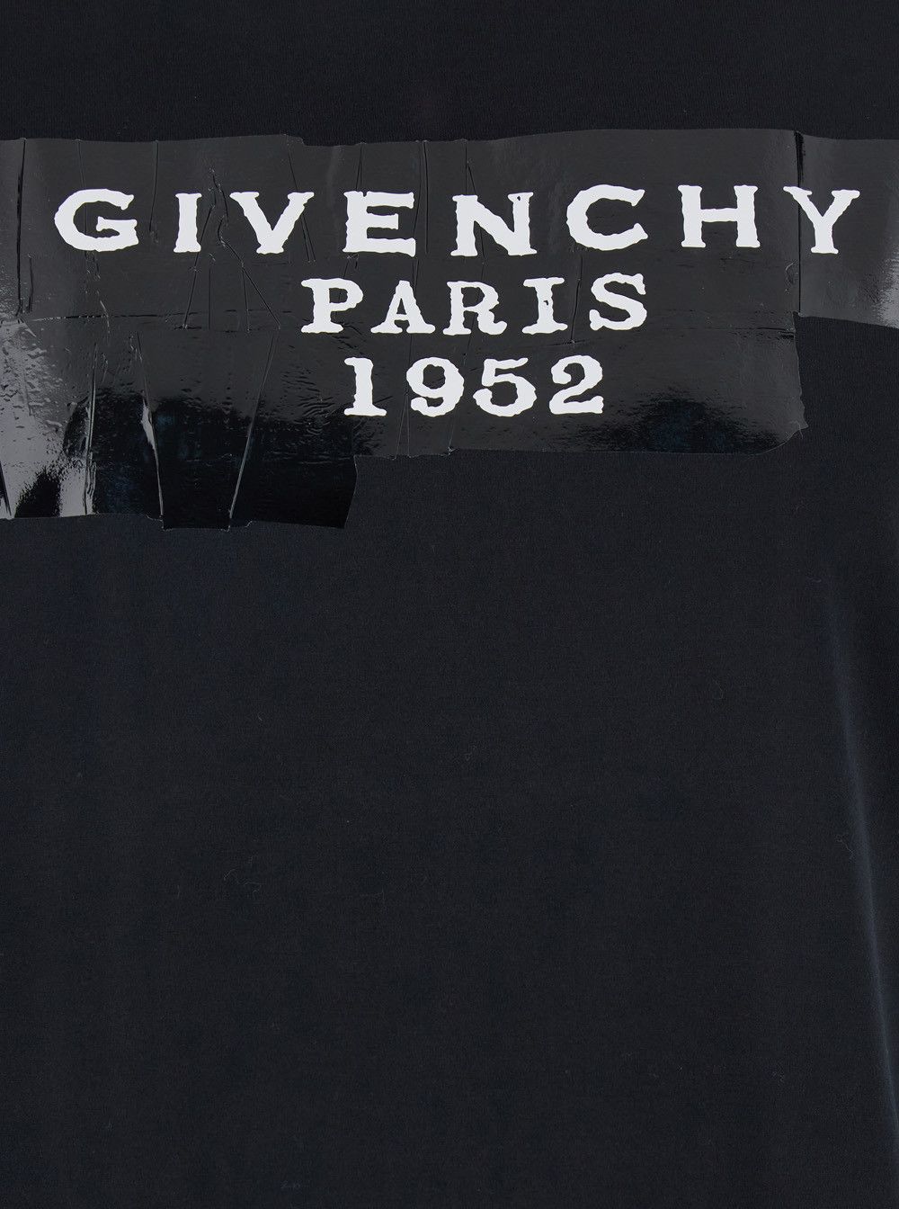 Givenchy Black T-Shirt with Lettering Logo on the Front in Cotton Woman Size S / US 4 / IT 40 - 3 Thumbnail