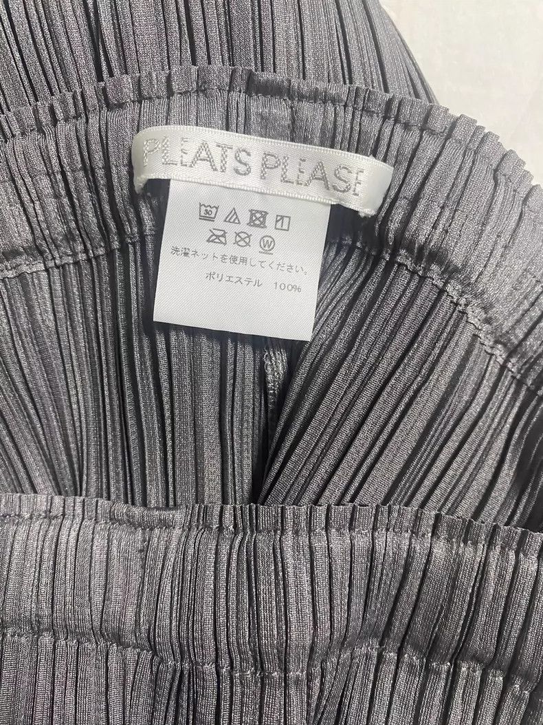 Issey Miyake Issey Miyake Pleats Please Cropped Pants - dmc Size US 30 / EU 46 - 2 Thumbnail