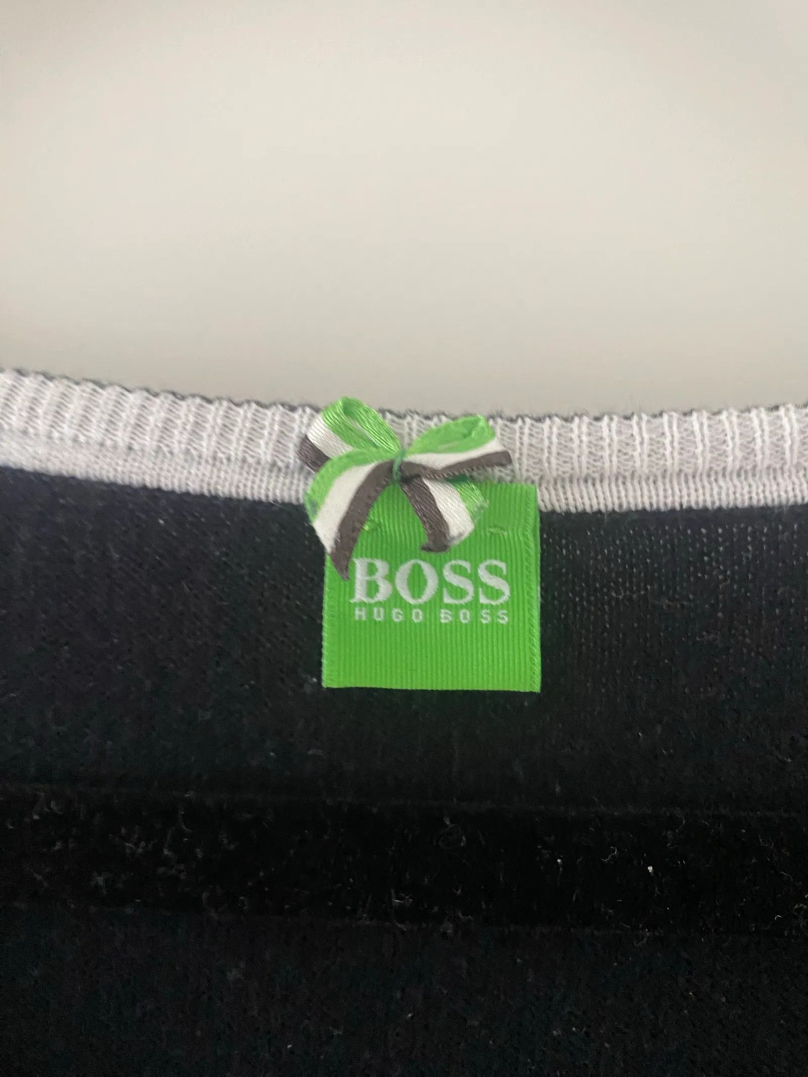 Hugo Boss Hugo Boss Hugo Boss Sweater Size S / US 4 / IT 40 - 2 Thumbnail