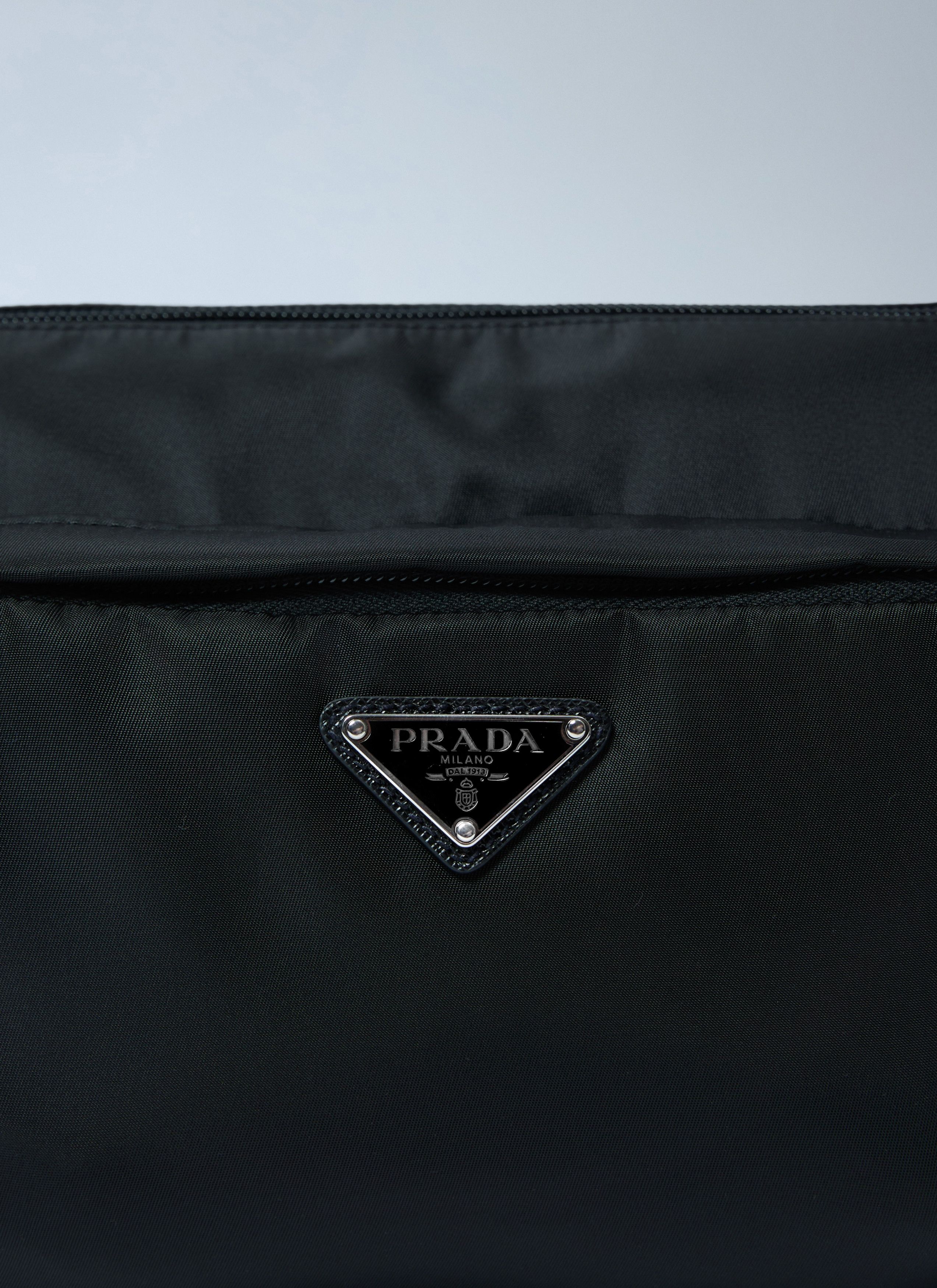 Prada Medium Re-Nylon Shoulder Bag Size ONE SIZE - 4 Thumbnail