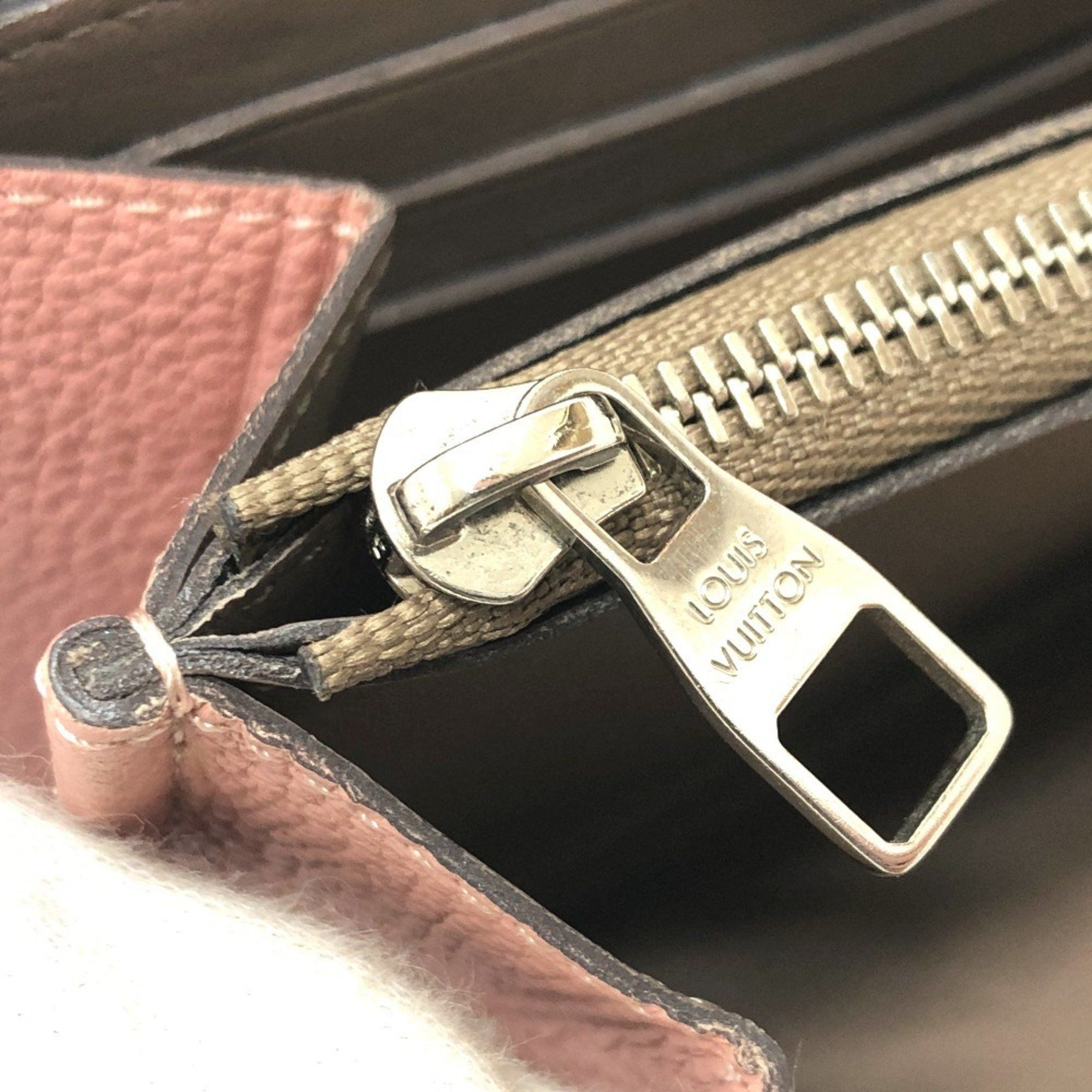 Louis Vuitton LOUIS VUITTON M63103 Portefeuille Comete L-shaped zipper long wallet, leather, women's, Magnolia Size ONE SIZE - 12 Thumbnail