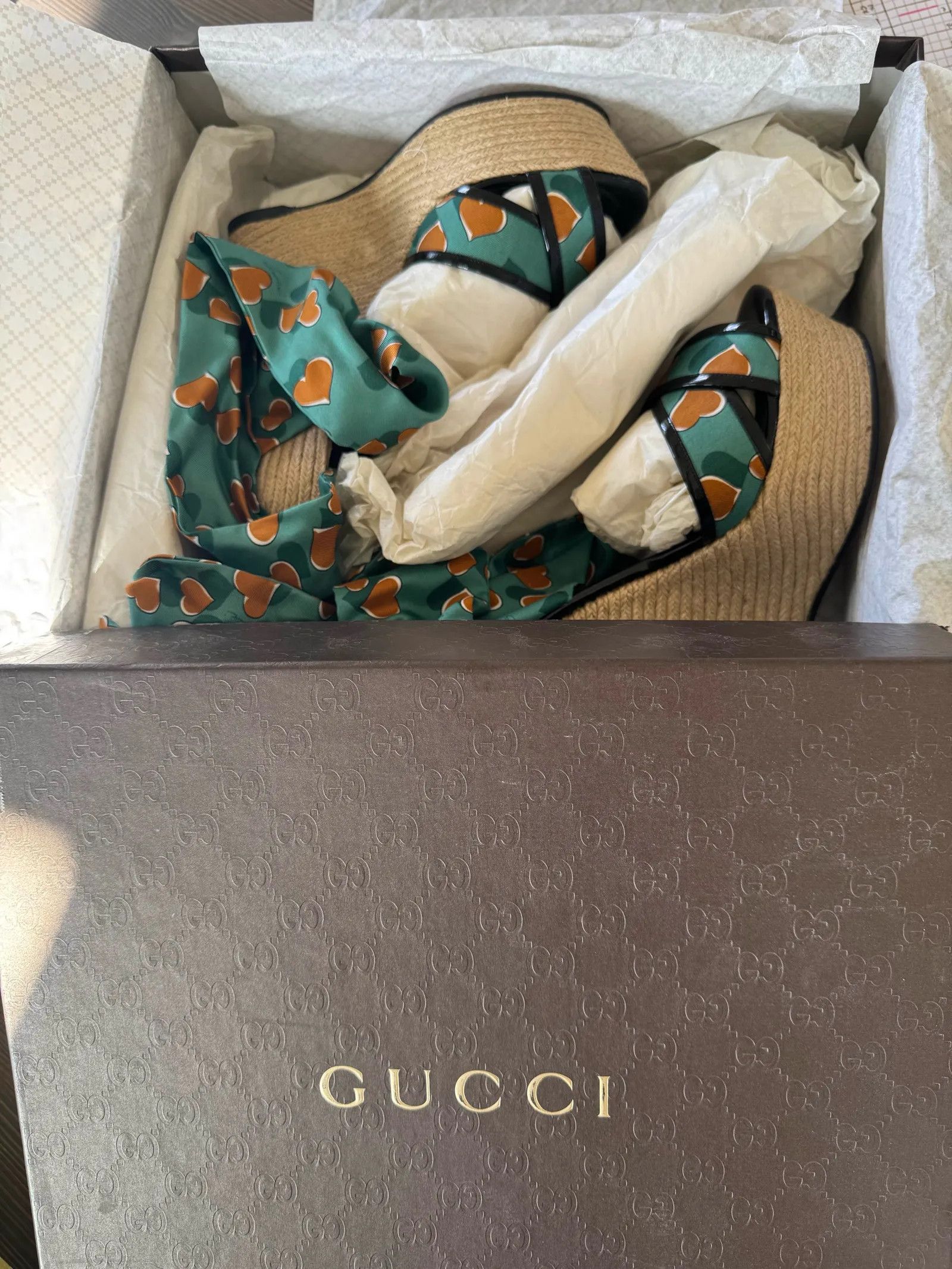 Gucci Gucci Satin Heartbeat Carolina Platform Wedges Heels Size US 9 / IT 39 - 4 Thumbnail