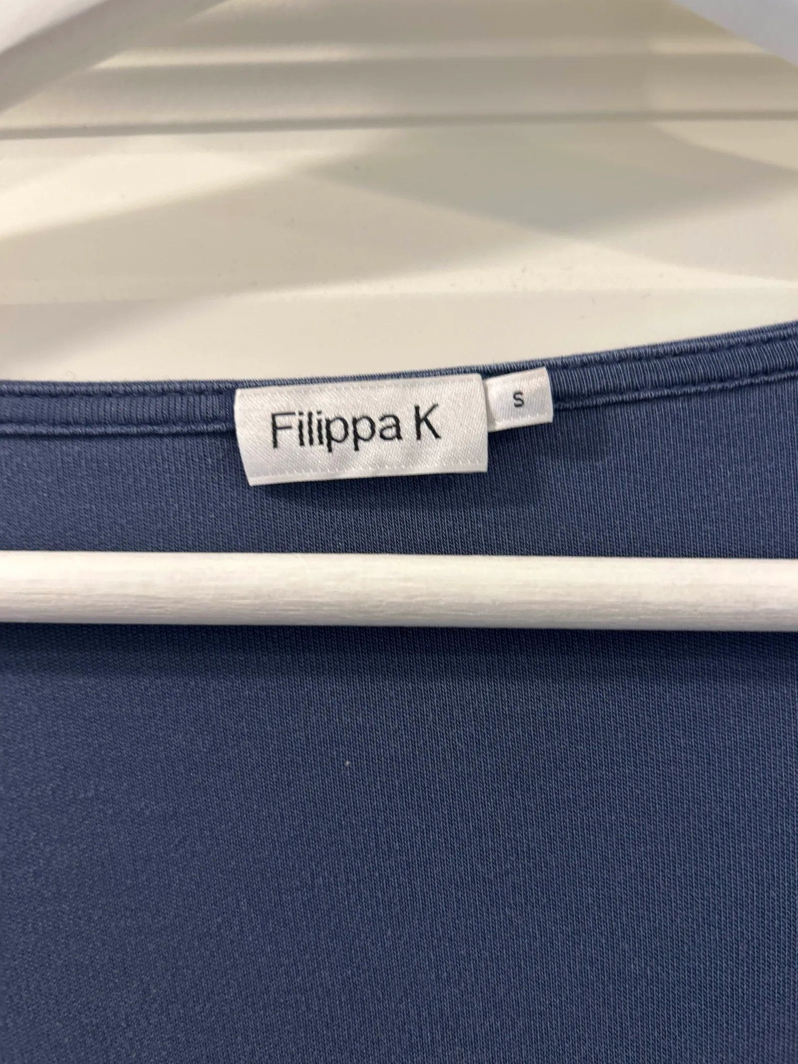 Filippa K Filippa K Jersey V-neck Dress Dress Size S / US 4 / IT 40 - 2 Thumbnail