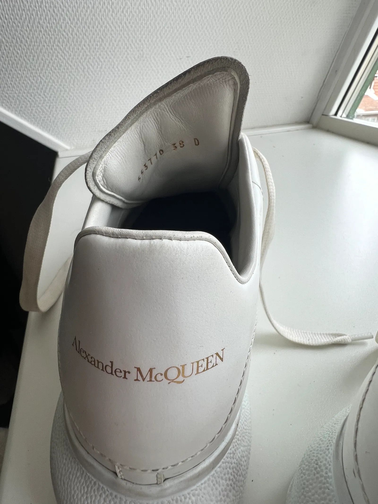 Alexander McQueen Alexander McQueen Oversized Sneaker Sneakers Size US 8 / IT 38 - 3 Thumbnail