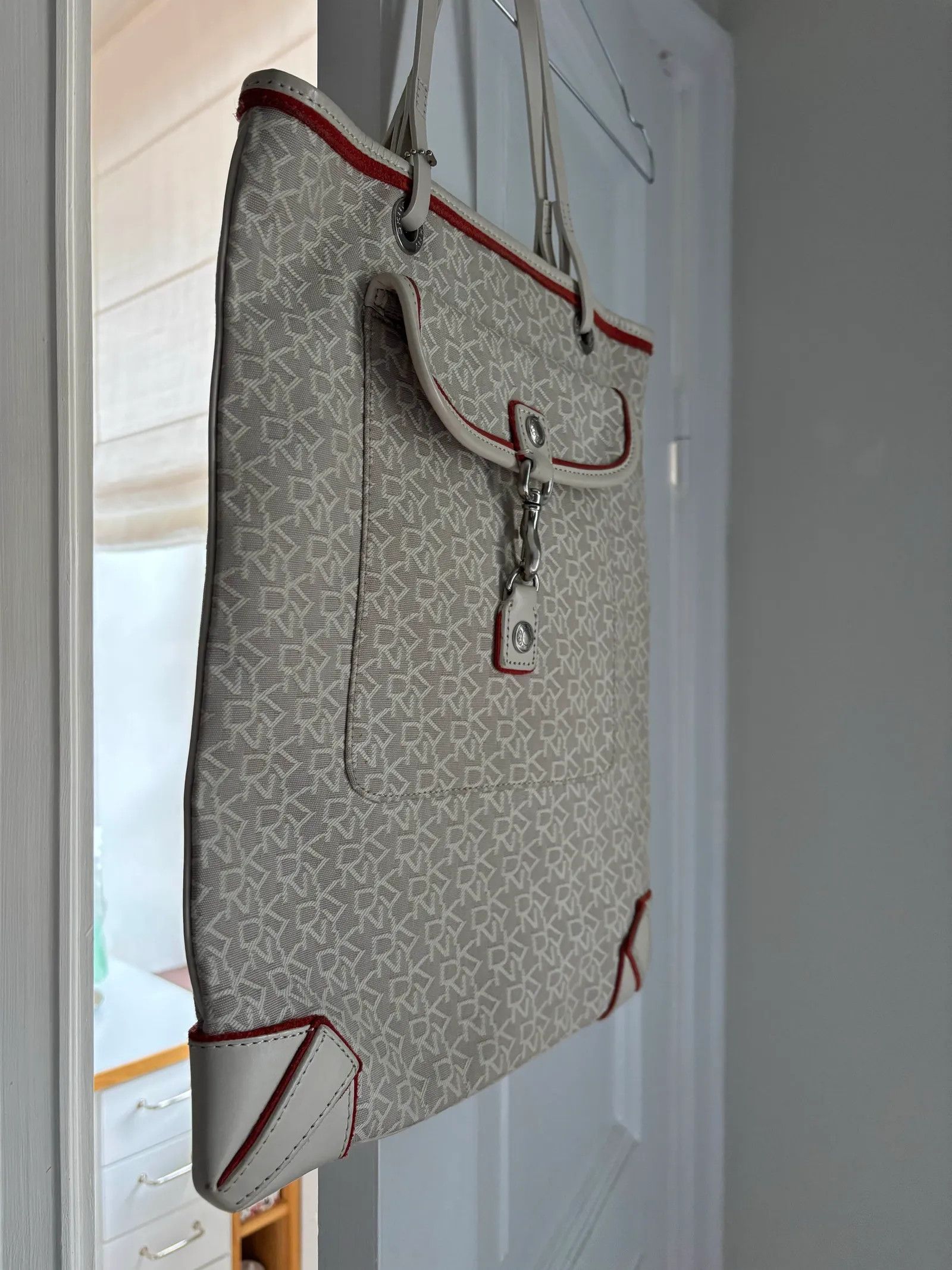 DKNY DKNY Bucket Bag Size ONE SIZE - 4 Thumbnail