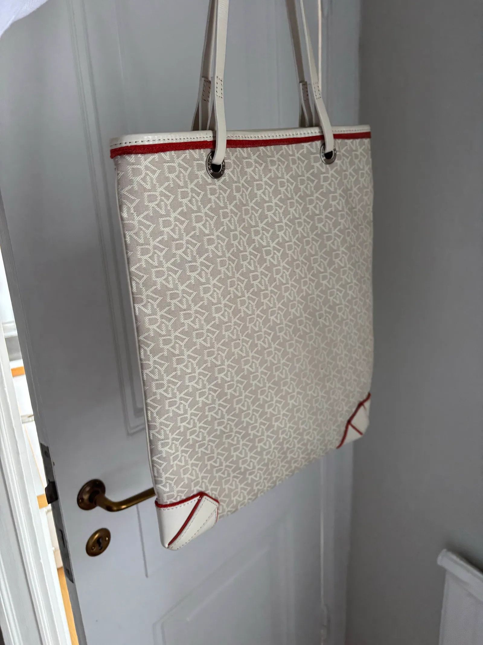 DKNY DKNY Bucket Bag Size ONE SIZE - 5 Thumbnail