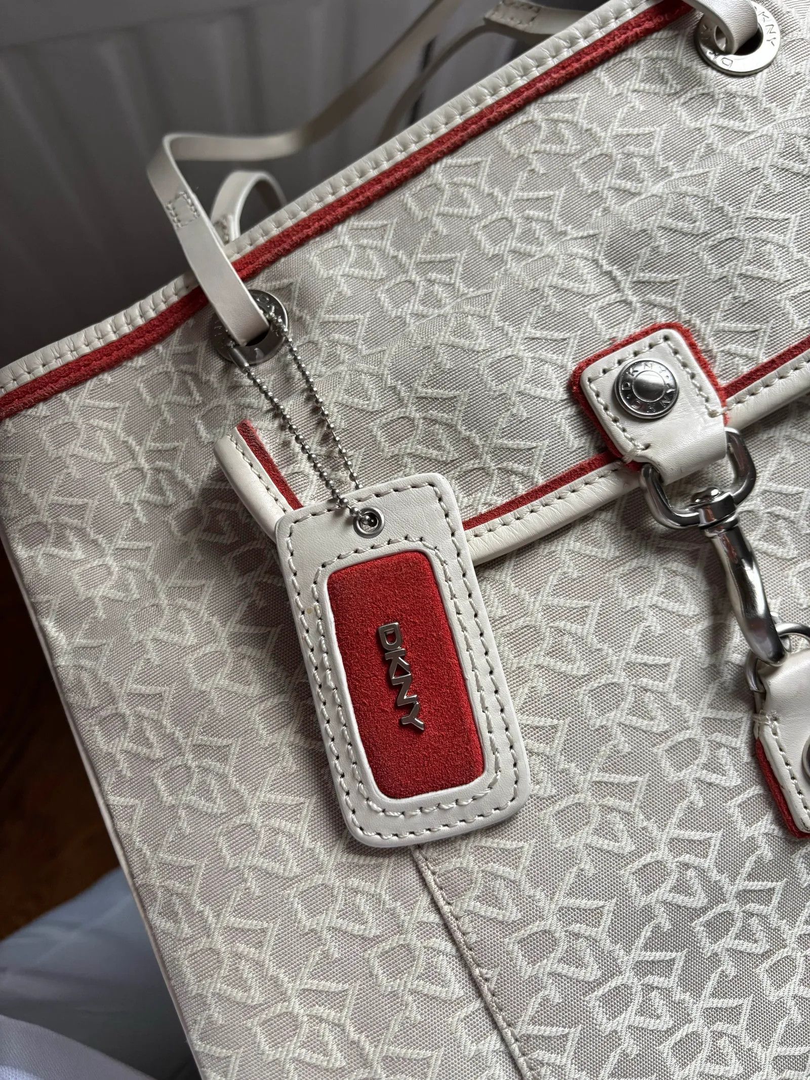 DKNY DKNY Bucket Bag Size ONE SIZE - 2 Thumbnail