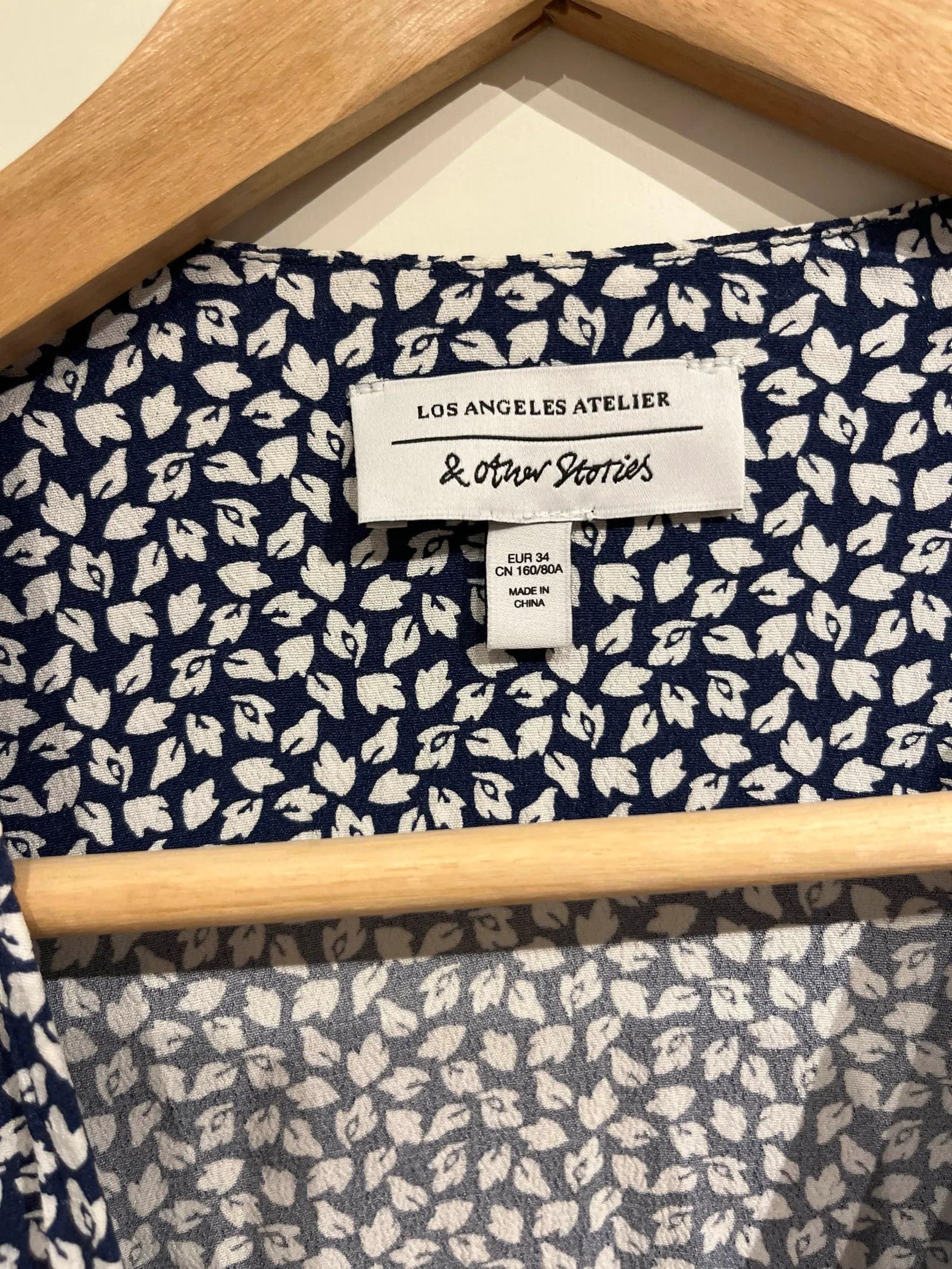 & Other Stories & Other Stories Dress Size XS / US 0-2 / IT 36-38 - 2 Thumbnail