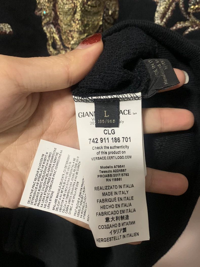 Versace Versace Embroidered Black Sweater - dmc Size US L / EU 52-54 / 3 - 3 Thumbnail