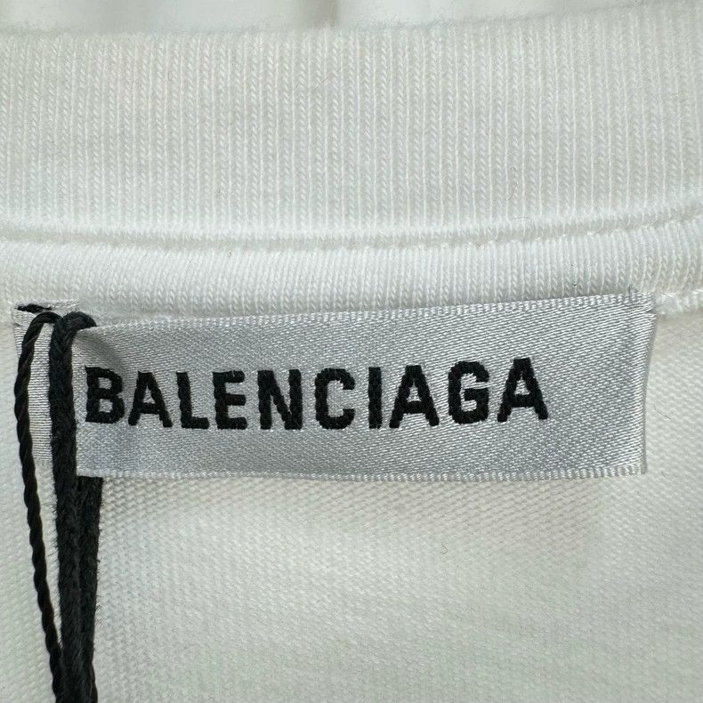 Balenciaga Balenciaga White Portrait Print Short Sleeve - dmc Size US S / EU 44-46 / 1 - 6 Thumbnail