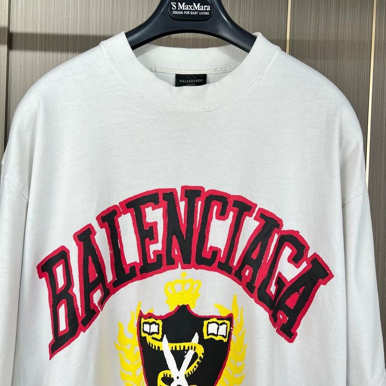 Balenciaga Balenciaga Scissors Print Distressed Short Sleeve - dmc Size US XS / EU 42 / 0 - 3 Thumbnail