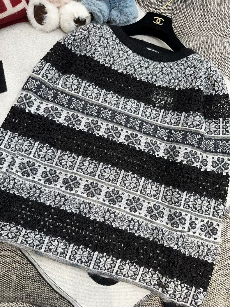 Chanel Chanel Black White Snowflake Knit Top - dmc Size US M / EU 48-50 / 2 - 3 Thumbnail