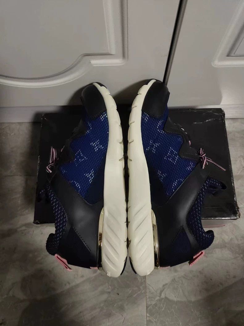 Louis Vuitton Louis Vuitton Low-Top Blue Sneakers - dmc Size US 7.5 / EU 40-41 - 8 Thumbnail