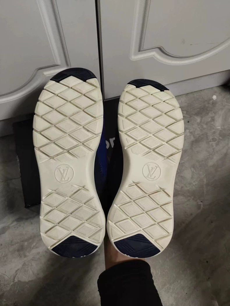 Louis Vuitton Louis Vuitton Low-Top Blue Sneakers - dmc Size US 7.5 / EU 40-41 - 6 Thumbnail