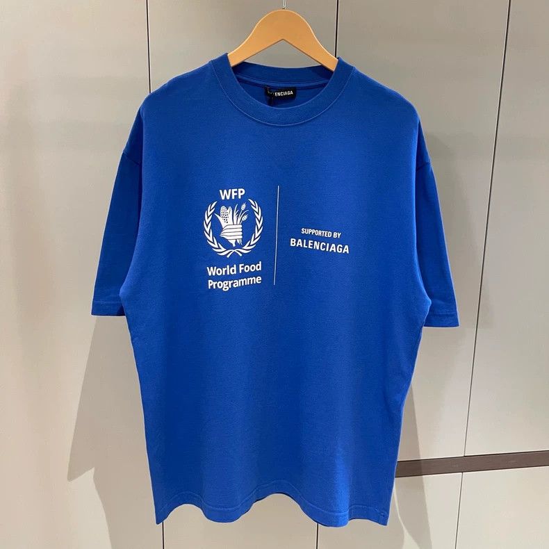 Balenciaga Balenciaga WFP Logo Short Sleeve T-Shirt - dmc Size US M / EU 48-50 / 2 - 5 Thumbnail
