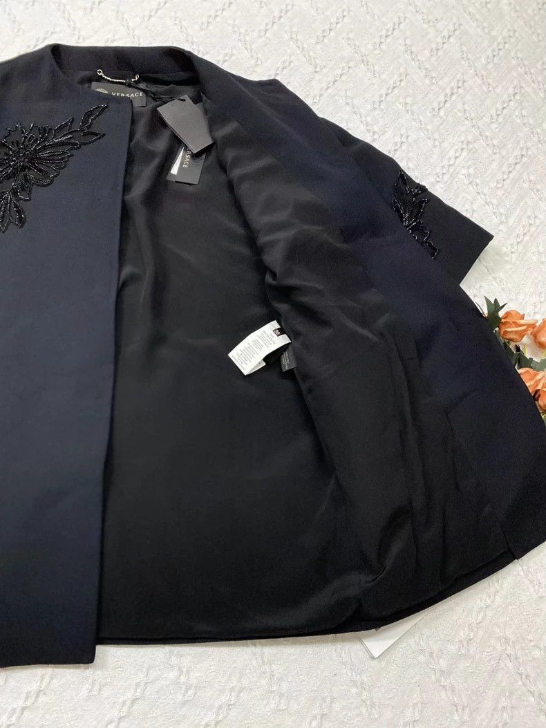 Versace Versace Embroidered Wool Short Jacket - dmc Size US M / EU 48-50 / 2 - 4 Thumbnail
