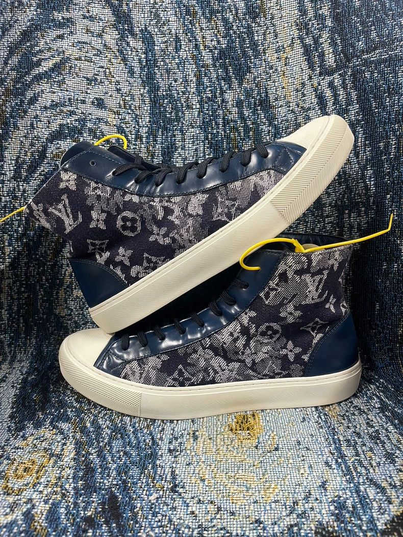 Louis Vuitton Louis Vuitton Tattoo High-Top Sneakers - dmc Size US 6 / EU 39 - 2 Thumbnail