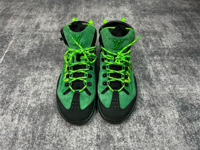 Louis Vuitton Louis Vuitton Gradient Logo High-Top Sneakers - dmc Size US 8 / EU 41 - 2 Thumbnail
