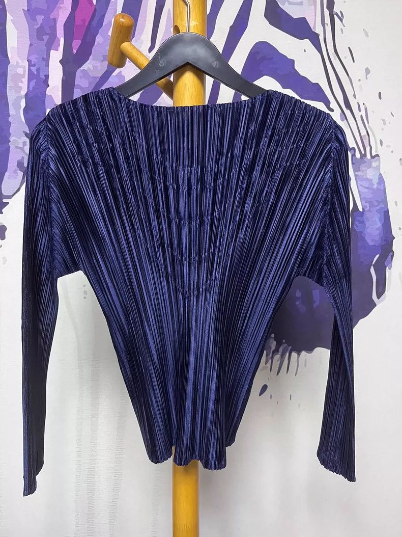 Issey Miyake Issey Miyake Pleated Long-Sleeve Top & Skirt Set - dmc Size US M / EU 48-50 / 2 - 4 Thumbnail