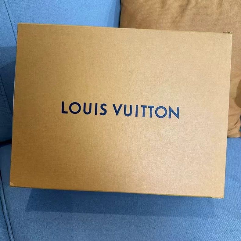 Louis Vuitton Louis Vuitton LV Trainer White Green Sneakers - dmc Size US 6 / EU 39 - 6 Thumbnail