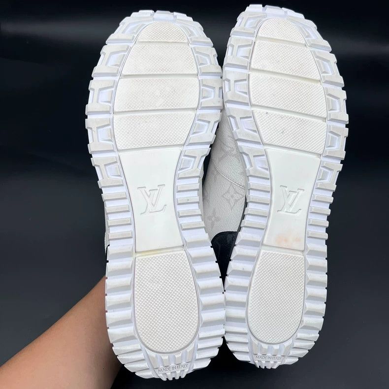 Louis Vuitton LV Run Away Tri-Color Sneakers - dmc Size US 9.5 / EU 42-43 - 4 Thumbnail