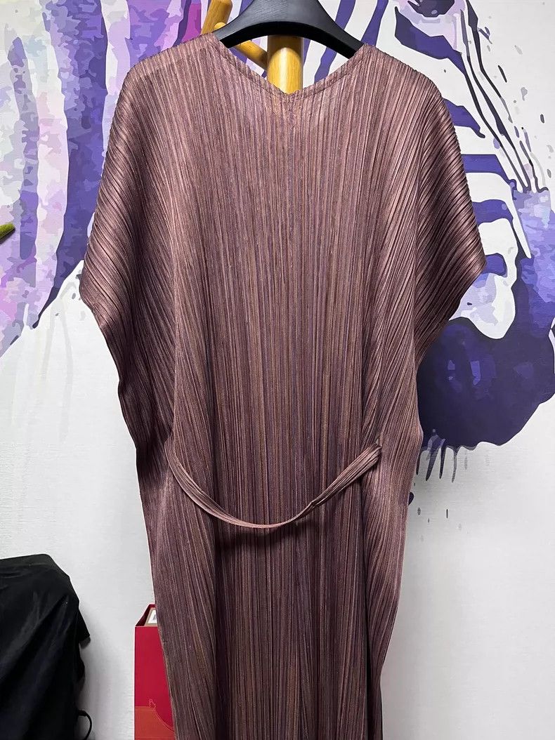 Issey Miyake Issey Miyake Pleated Two-Tone Jumpsuit - dmc Size US 30 / EU 46 - 4 Thumbnail