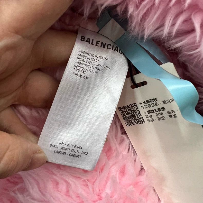 Balenciaga Balenciaga Pink Teddy Long Coat - dmc Size US XS / EU 42 / 0 - 4 Thumbnail