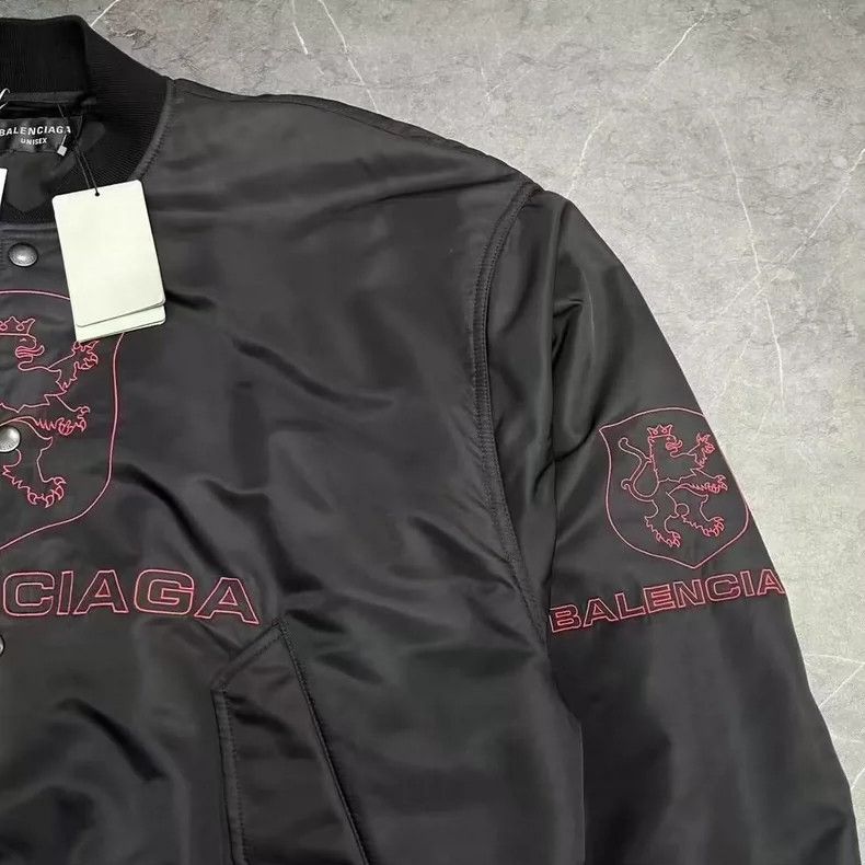 Balenciaga Balenciaga Manchester United Bomber Jacket - dmc Size US XS / EU 42 / 0 - 5 Thumbnail