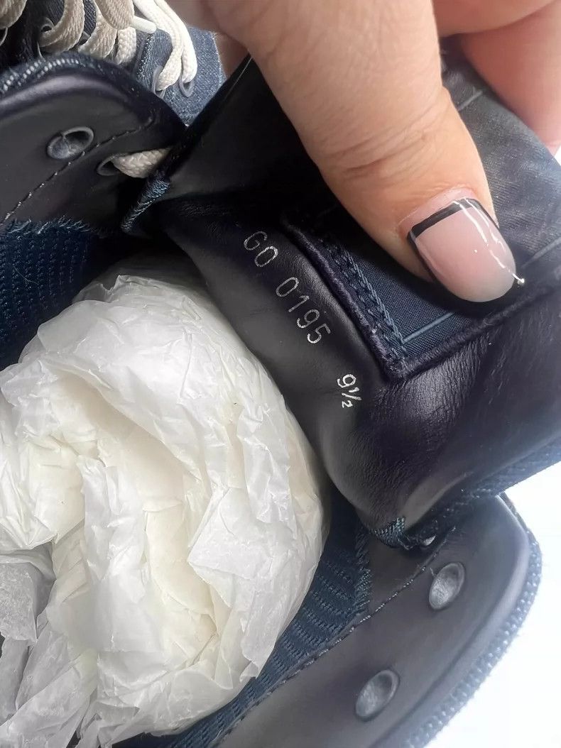 Louis Vuitton Louis Vuitton RunAway Denim Sneakers - dmc Size US 9.5 / EU 42-43 - 7 Thumbnail