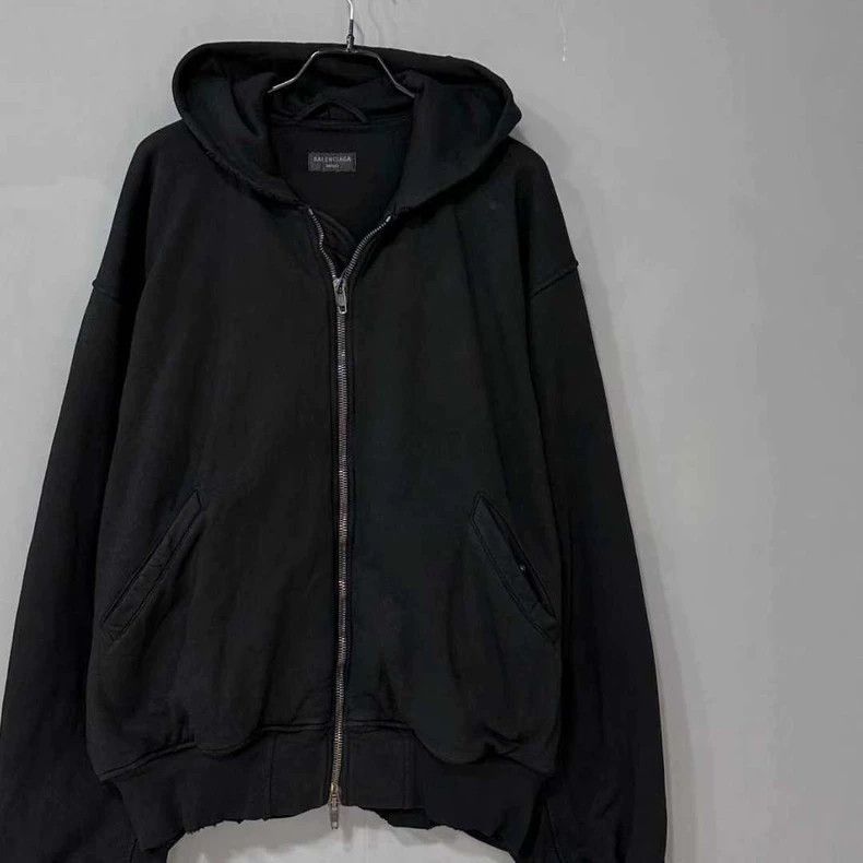 Balenciaga Balenciaga 24FW Reversed Letter Zip Hoodie - dmc Size US S / EU 44-46 / 1 - 2 Thumbnail