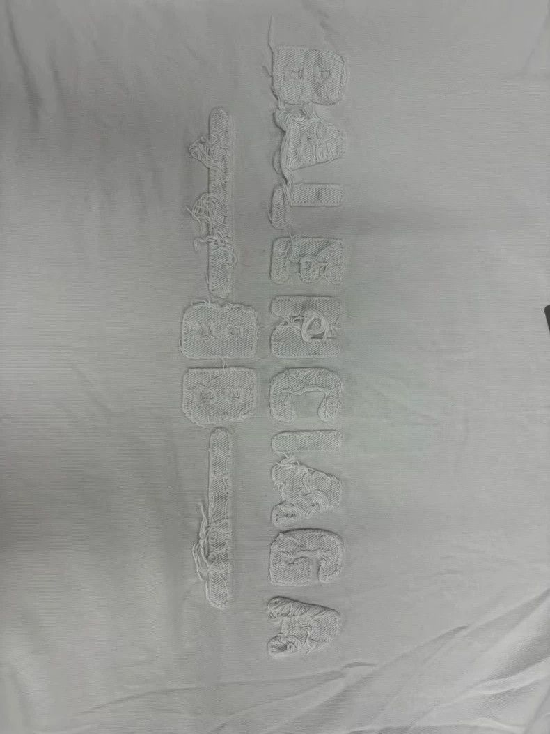 Balenciaga Balenciaga 25SS Distressed Patch Short Sleeve - dmc Size US M / EU 48-50 / 2 - 3 Thumbnail