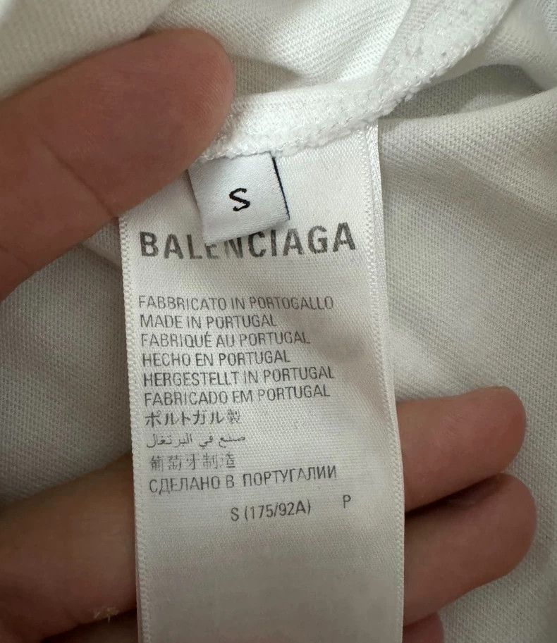 Balenciaga Balenciaga White Graffiti Oversize T-Shirt - dmc Size US S / EU 44-46 / 1 - 4 Thumbnail